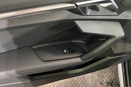 Audi A3 1.4 TFSIe 40 S line Sportback 5dr Petrol Plug-in Hybrid S Tronic Euro 6 (s/ 40