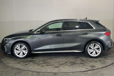 Audi A3 1.4 TFSIe 40 S line Sportback 5dr Petrol Plug-in Hybrid S Tronic Euro 6 (s/ 4