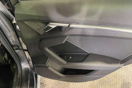 Audi A3 1.4 TFSIe 40 S line Sportback 5dr Petrol Plug-in Hybrid S Tronic Euro 6 (s/ 32