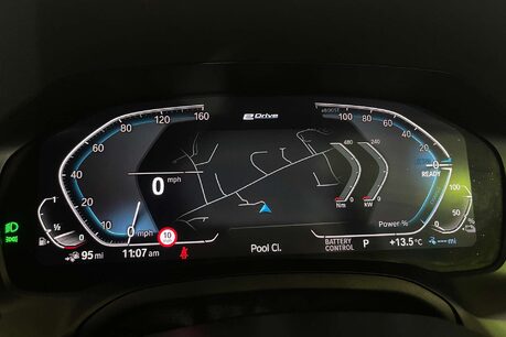 BMW 3 Series 2.0 330e 12kWh M Sport Touring 5dr Petrol Plug-in Hybrid Auto Euro 6 (s/s)  21