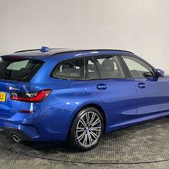 BMW 3 Series 2.0 330e 12kWh M Sport Touring 5dr Petrol Plug-in Hybrid Auto Euro 6 (s/s)  7