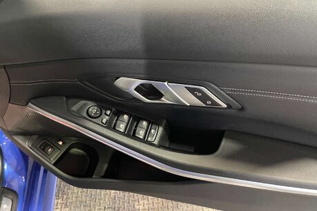 BMW 3 Series 2.0 330e 12kWh M Sport Touring 5dr Petrol Plug-in Hybrid Auto Euro 6 (s/s)  11