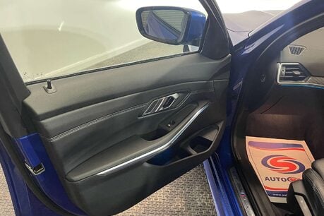 BMW 3 Series 2.0 330e 12kWh M Sport Touring 5dr Petrol Plug-in Hybrid Auto Euro 6 (s/s)  40