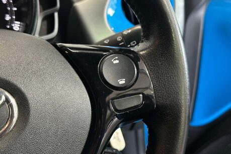 Toyota Aygo 1.0 VVT-i x-trend Hatchback 5dr Petrol Manual Euro 6 (71 ps) 14