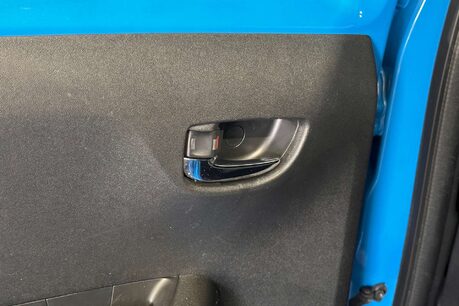 Toyota Aygo 1.0 VVT-i x-trend Hatchback 5dr Petrol Manual Euro 6 (71 ps) 31