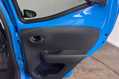 Toyota Aygo 1.0 VVT-i x-trend Hatchback 5dr Petrol Manual Euro 6 (71 ps) 26