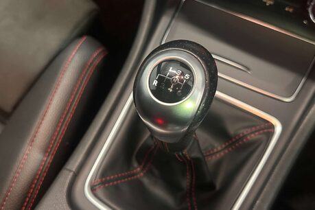 Mercedes-Benz GLA 1.6 GLA200 AMG Line (Premium Plus) SUV 5dr Petrol Manual Euro 6 (s/s) (156  37