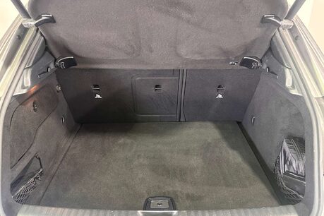 Mercedes-Benz GLA 1.6 GLA200 AMG Line (Premium Plus) SUV 5dr Petrol Manual Euro 6 (s/s) (156  47