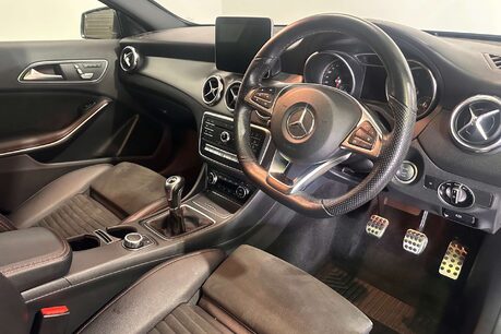 Mercedes-Benz GLA 1.6 GLA200 AMG Line (Premium Plus) SUV 5dr Petrol Manual Euro 6 (s/s) (156  16