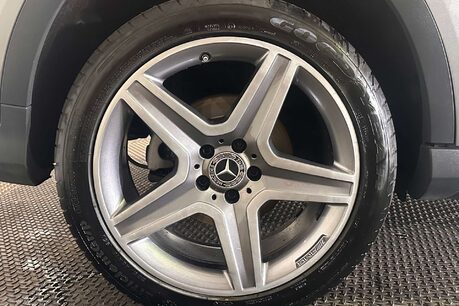 Mercedes-Benz GLA 1.6 GLA200 AMG Line (Premium Plus) SUV 5dr Petrol Manual Euro 6 (s/s) (156  61