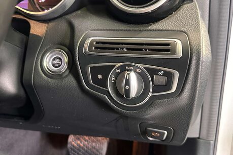 Mercedes-Benz C Class 2.0 C300de 13.5kWh Sport Edition Estate 5dr Diesel Plug-in Hybrid G-Tronic+ 17