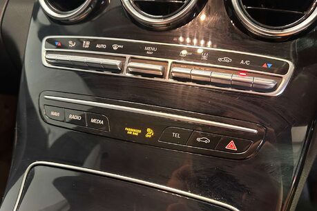 Mercedes-Benz C Class 2.0 C300de 13.5kWh Sport Edition Estate 5dr Diesel Plug-in Hybrid G-Tronic+ 35