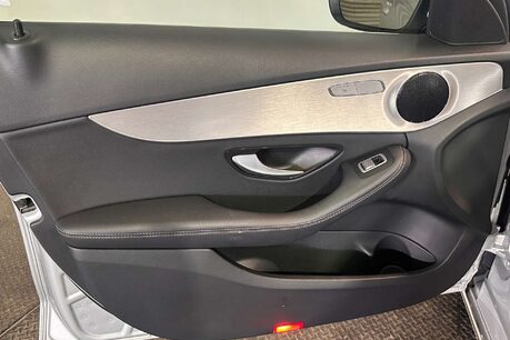 Mercedes-Benz C Class 2.0 C300de 13.5kWh Sport Edition Estate 5dr Diesel Plug-in Hybrid G-Tronic+ 52