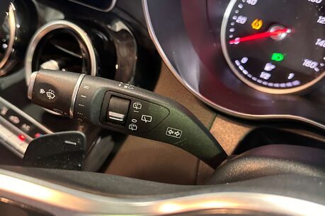 Mercedes-Benz C Class 2.0 C300de 13.5kWh Sport Edition Estate 5dr Diesel Plug-in Hybrid G-Tronic+ 22