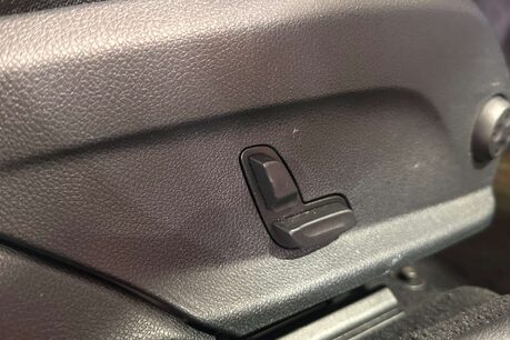 Mercedes-Benz C Class 2.0 C300de 13.5kWh Sport Edition Estate 5dr Diesel Plug-in Hybrid G-Tronic+ 15