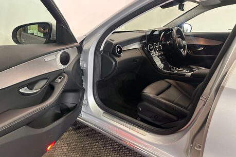 Mercedes-Benz C Class 2.0 C300de 13.5kWh Sport Edition Estate 5dr Diesel Plug-in Hybrid G-Tronic+ 51