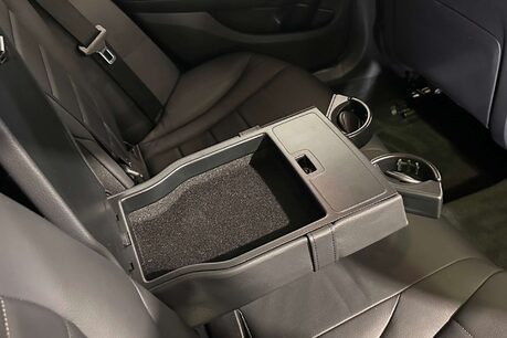 Mercedes-Benz C Class 2.0 C300de 13.5kWh Sport Edition Estate 5dr Diesel Plug-in Hybrid G-Tronic+ 46