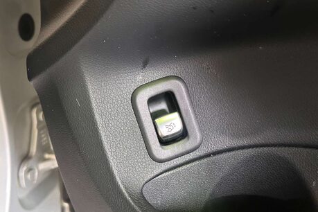 Mercedes-Benz C Class 2.0 C300de 13.5kWh Sport Edition Estate 5dr Diesel Plug-in Hybrid G-Tronic+ 11