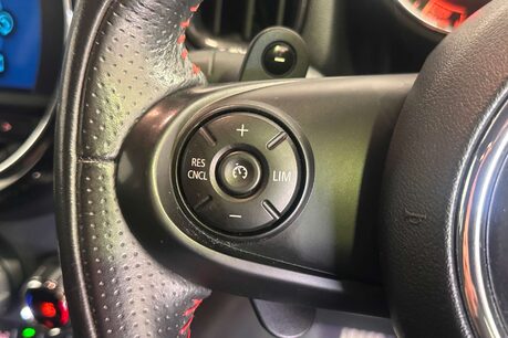 Mini Countryman 2.0 Cooper S Sport SUV 5dr Petrol Steptronic Euro 6 (s/s) (192 ps) 19