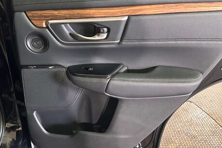 Honda CR-V 1.5 VTEC Turbo SR SUV 5dr Petrol CVT 4WD Euro 6 (193 ps) 39