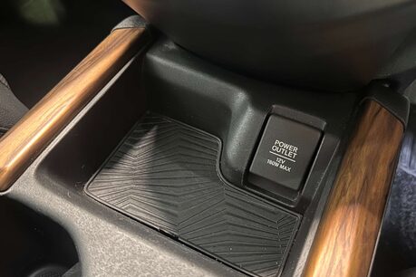Honda CR-V 1.5 VTEC Turbo SR SUV 5dr Petrol CVT 4WD Euro 6 (193 ps) 32