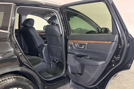 Honda CR-V 1.5 VTEC Turbo SR SUV 5dr Petrol CVT 4WD Euro 6 (193 ps) 38