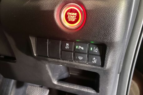 Honda CR-V 1.5 VTEC Turbo SR SUV 5dr Petrol CVT 4WD Euro 6 (193 ps) 17