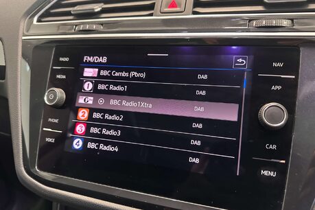 Volkswagen Tiguan 2.0 TDI Elegance SUV 5dr Diesel DSG Euro 6 (s/s) (150 ps) 26