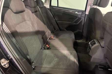Volkswagen Tiguan 2.0 TDI Elegance SUV 5dr Diesel DSG Euro 6 (s/s) (150 ps) 42