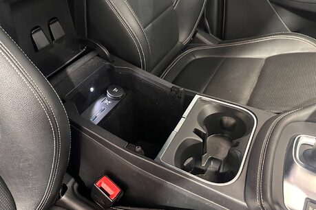 Jaguar E-Pace 2.0 D150 R-Dynamic S SUV 5dr Diesel Auto AWD Euro 6 (s/s) (150 ps) 44