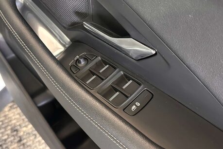 Jaguar E-Pace 2.0 D150 R-Dynamic S SUV 5dr Diesel Auto AWD Euro 6 (s/s) (150 ps) 11