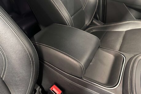 Jaguar E-Pace 2.0 D150 R-Dynamic S SUV 5dr Diesel Auto AWD Euro 6 (s/s) (150 ps) 43