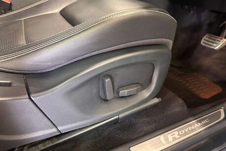 Jaguar E-Pace 2.0 D150 R-Dynamic S SUV 5dr Diesel Auto AWD Euro 6 (s/s) (150 ps) 14