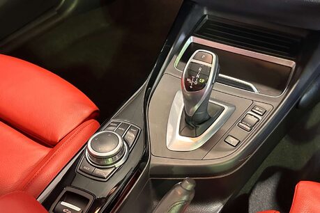 BMW 2 Series 2.0 220i M Sport Convertible 2dr Petrol Auto Euro 6 (s/s) (184 ps) 35