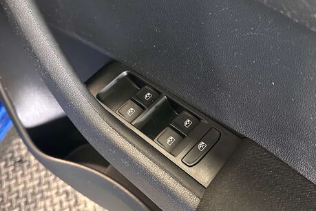 Skoda Fabia 1.0 TSI Monte Carlo Hatchback 5dr Petrol Manual Euro 6 (s/s) (95 ps) 11