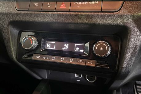 Skoda Fabia 1.0 TSI Monte Carlo Hatchback 5dr Petrol Manual Euro 6 (s/s) (95 ps) 28