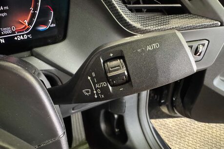 BMW 2 Series 1.5 218i Sport (LCP) Saloon 4dr Petrol Manual Euro 6 (s/s) (136 ps) 23