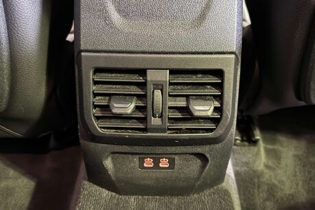 BMW 2 Series 1.5 218i Sport (LCP) Saloon 4dr Petrol Manual Euro 6 (s/s) (136 ps) 50