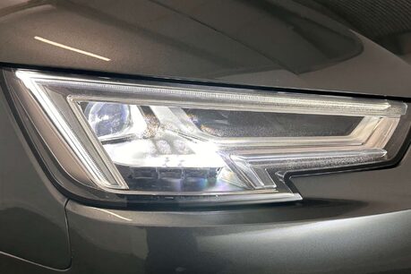Audi A4 2.0 TDI S line Saloon 4dr Diesel S Tronic Euro 6 (s/s) (150 ps) 68