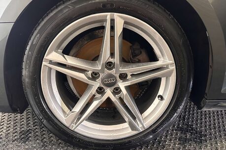 Audi A4 2.0 TDI S line Saloon 4dr Diesel S Tronic Euro 6 (s/s) (150 ps) 70