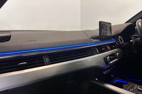 Audi A4 2.0 TDI S line Saloon 4dr Diesel S Tronic Euro 6 (s/s) (150 ps) 65