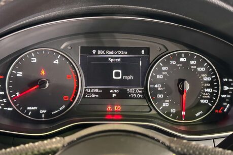 Audi A4 2.0 TDI S line Saloon 4dr Diesel S Tronic Euro 6 (s/s) (150 ps) 26