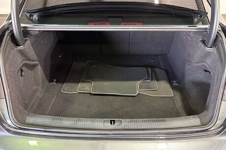 Audi A4 2.0 TDI S line Saloon 4dr Diesel S Tronic Euro 6 (s/s) (150 ps) 52