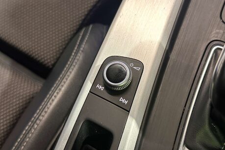 Audi A4 2.0 TDI S line Saloon 4dr Diesel S Tronic Euro 6 (s/s) (150 ps) 41