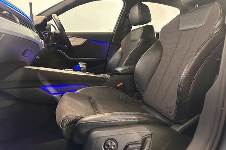 Audi A4 2.0 TDI S line Saloon 4dr Diesel S Tronic Euro 6 (s/s) (150 ps) 62