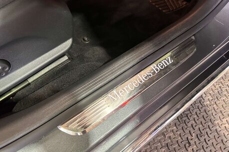 Mercedes-Benz E Class 2.0 E300de 13.5kWh SE (Premium) Estate 5dr Diesel Plug-in Hybrid G-Tronic+  17