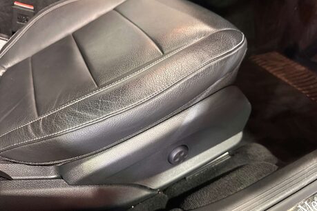 Mercedes-Benz E Class 2.0 E300de 13.5kWh SE (Premium) Estate 5dr Diesel Plug-in Hybrid G-Tronic+  16