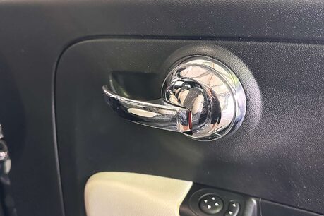 Fiat 500 1.0 MHEV Star Hatchback 3dr Petrol Manual Euro 6 (s/s) (70 bhp) 12