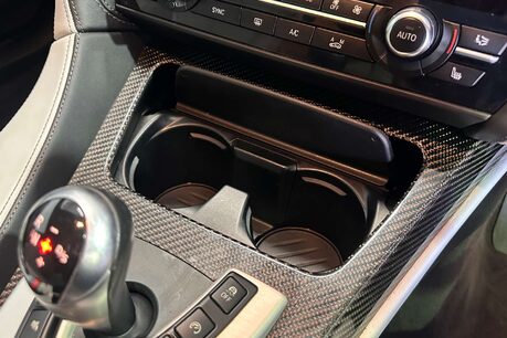 BMW M6 4.4 V8 Saloon 4dr Petrol DCT Euro 6 (s/s) (560 ps) 41