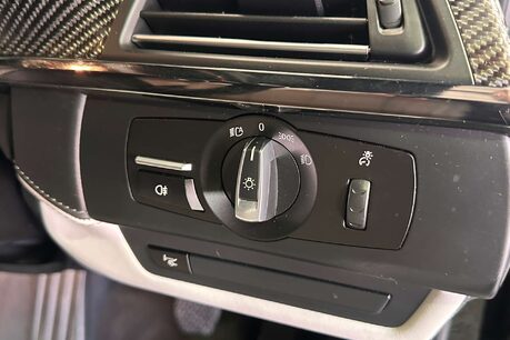 BMW M6 4.4 V8 Saloon 4dr Petrol DCT Euro 6 (s/s) (560 ps) 17